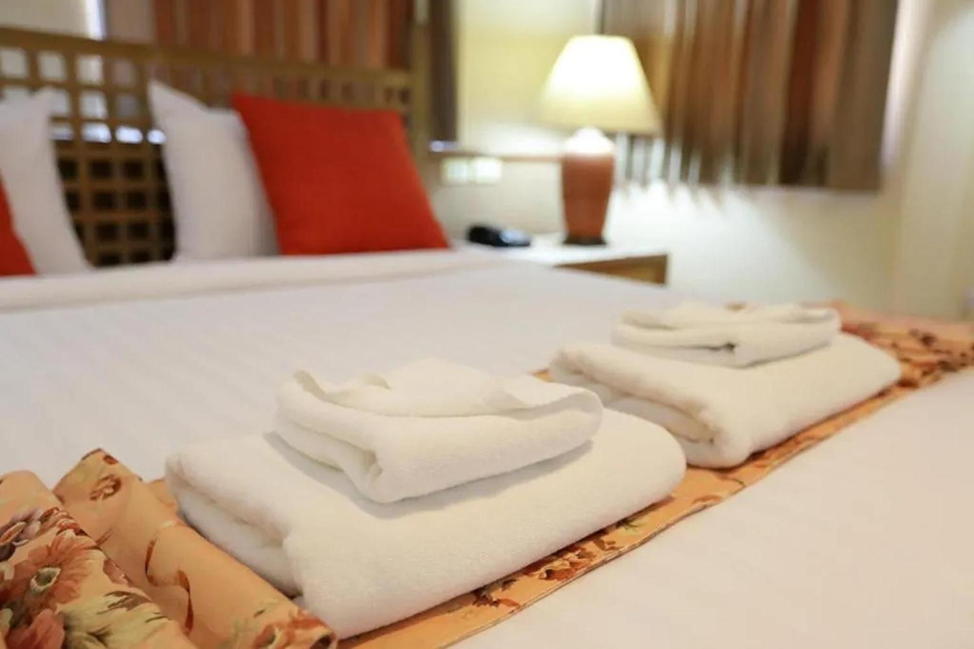 Pin Hotel Λαμπάνγκ Εξωτερικό φωτογραφία
